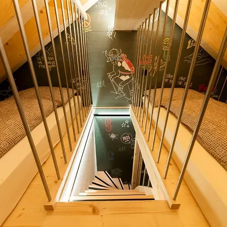 Eiger בית הארחה מורן