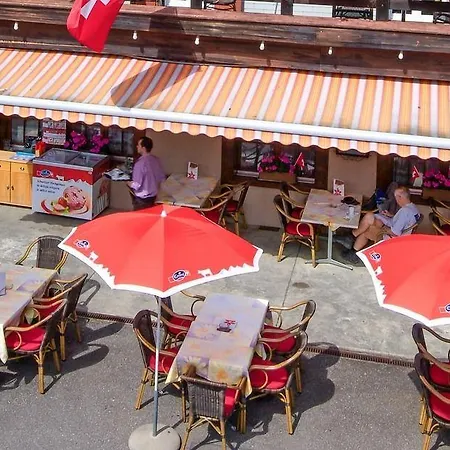 בית הארחה Eiger מורן