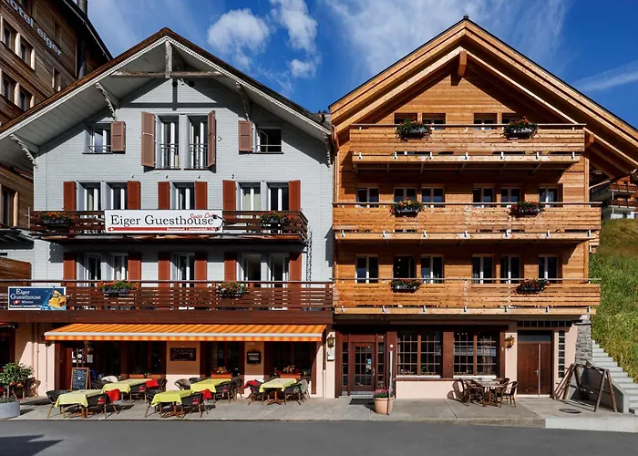 Casa de hóspedes Eiger 2*